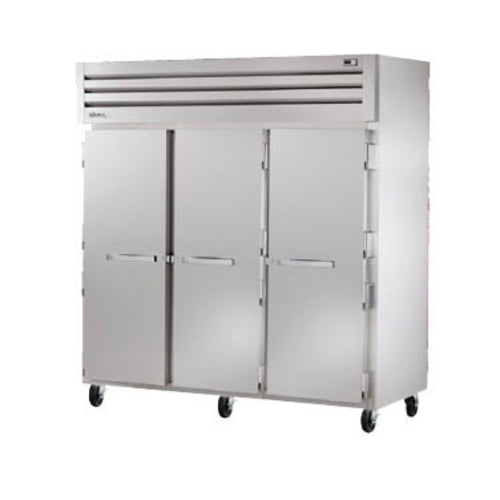 True Mfg. - General Foodservice STG3F-3S-HC SPEC SERIES Reach-In Refrigerators & Freezers